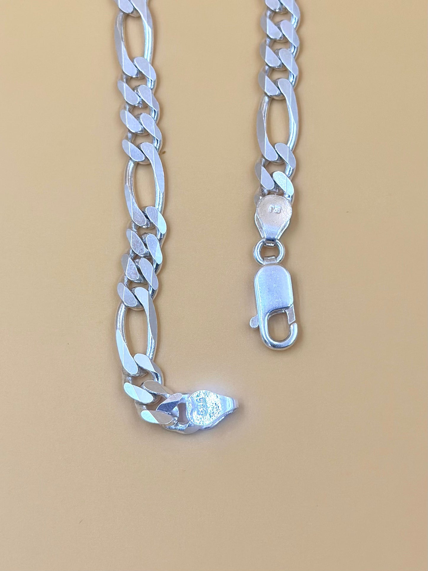 Sterling silver figaro chain