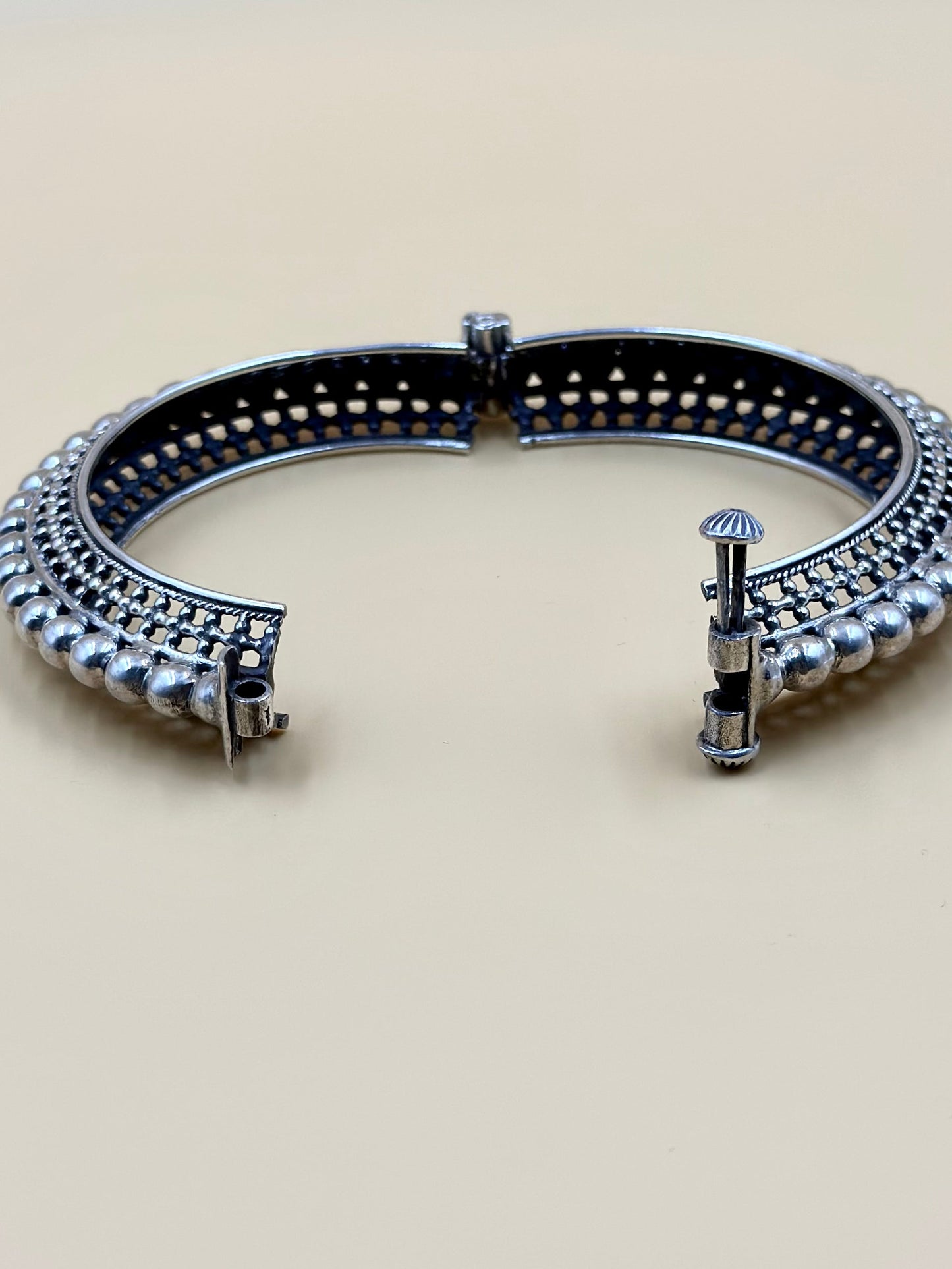Flower design with fine detailing sterling silver kada