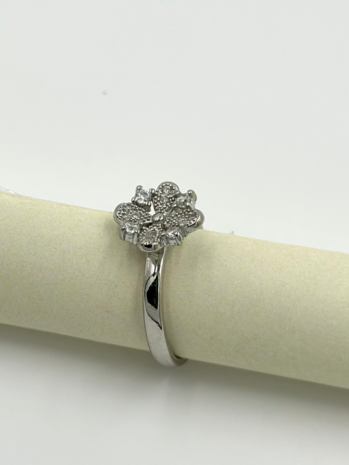 Flower shaped, zircon studded sterling silver artisanal ring