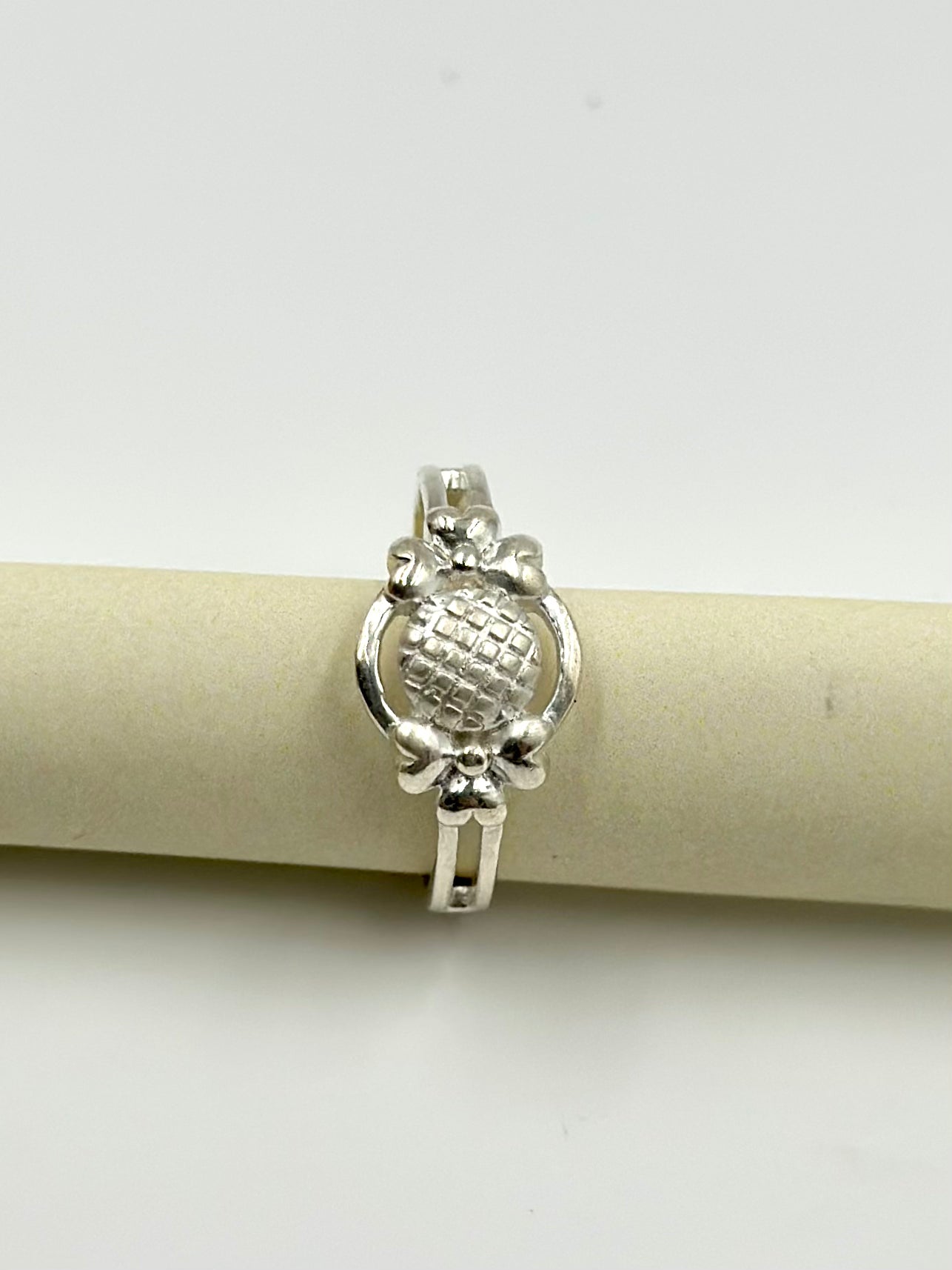 Sterling silver artisanal ring