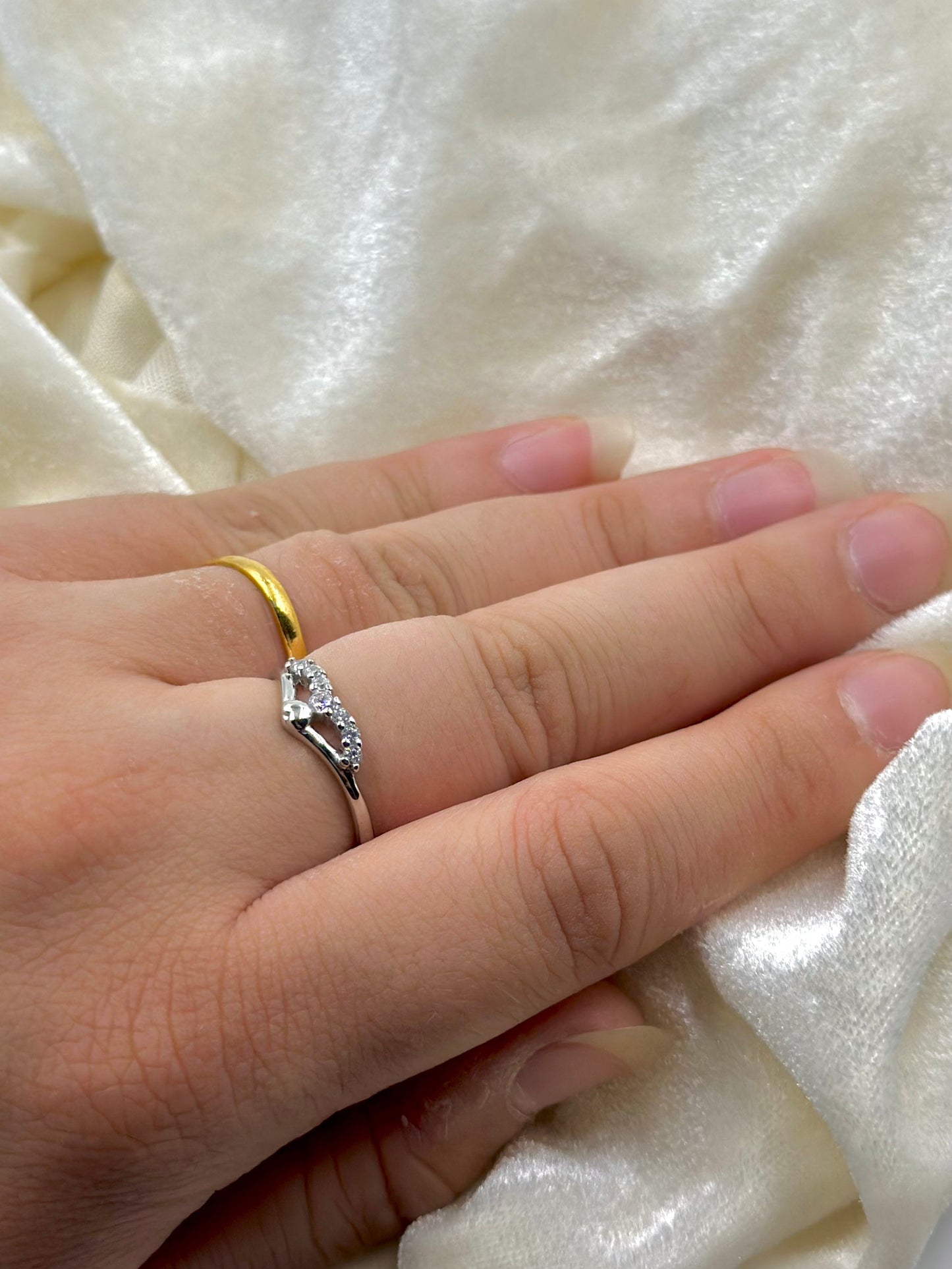 Zircon studded sterling silver artisanal ring
