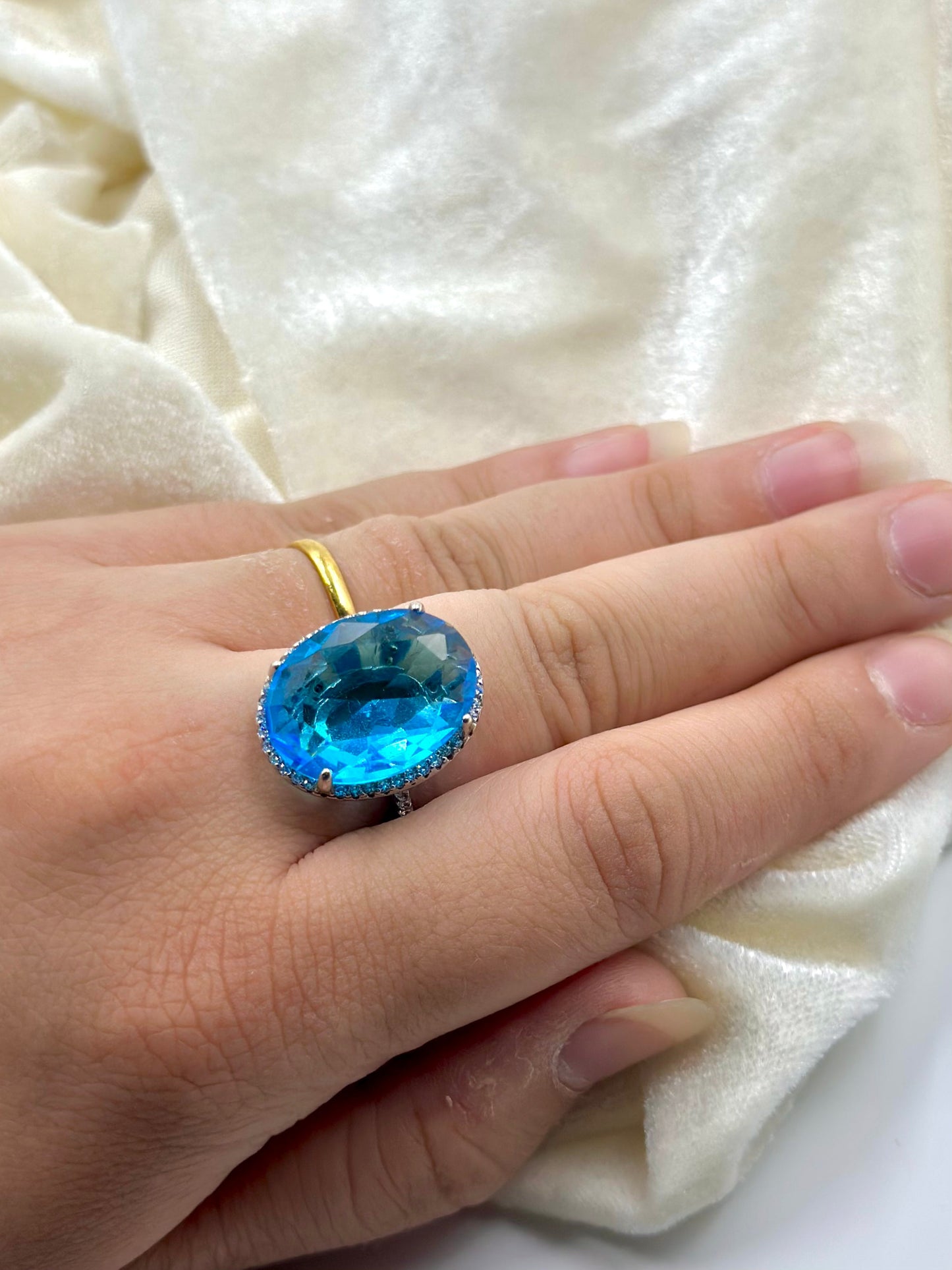 Stone and zircon studded, oval shaped sterling silver cocktail ring