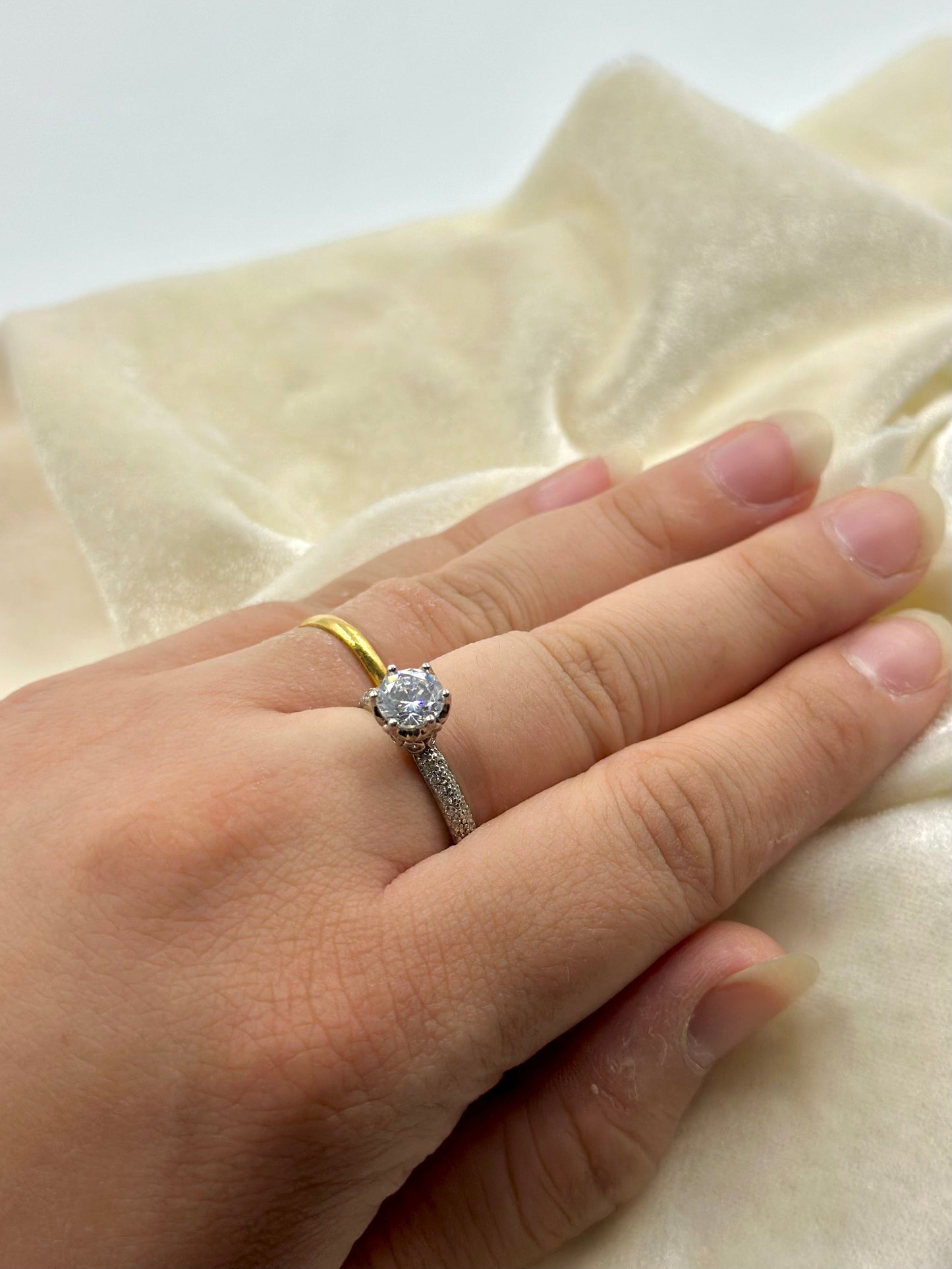Zircon and stone studded, flower shaped sterling silver artisanal ring
