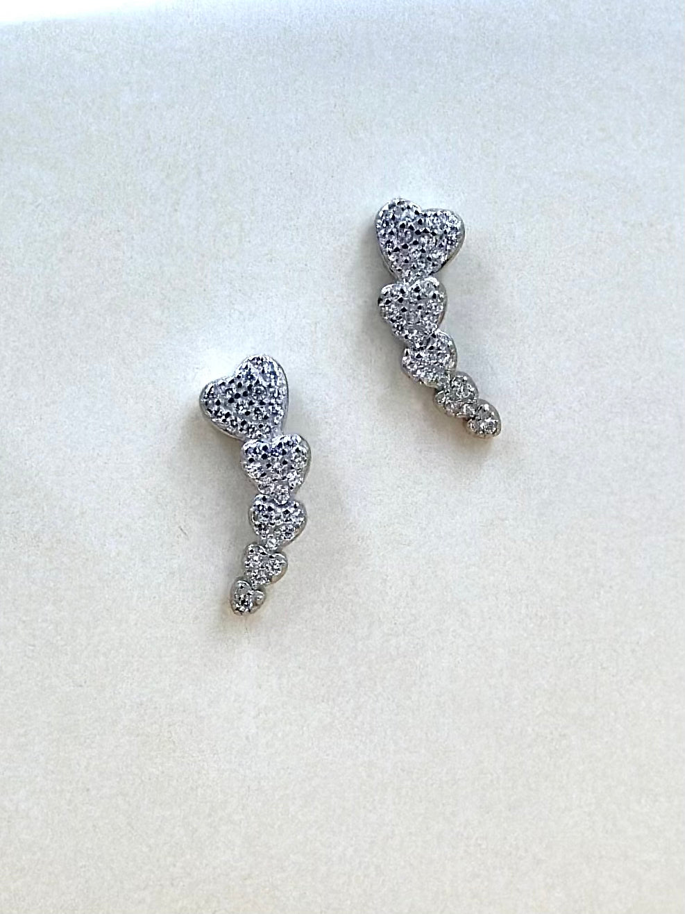 Zircon studded, hearts shaped drop earrings