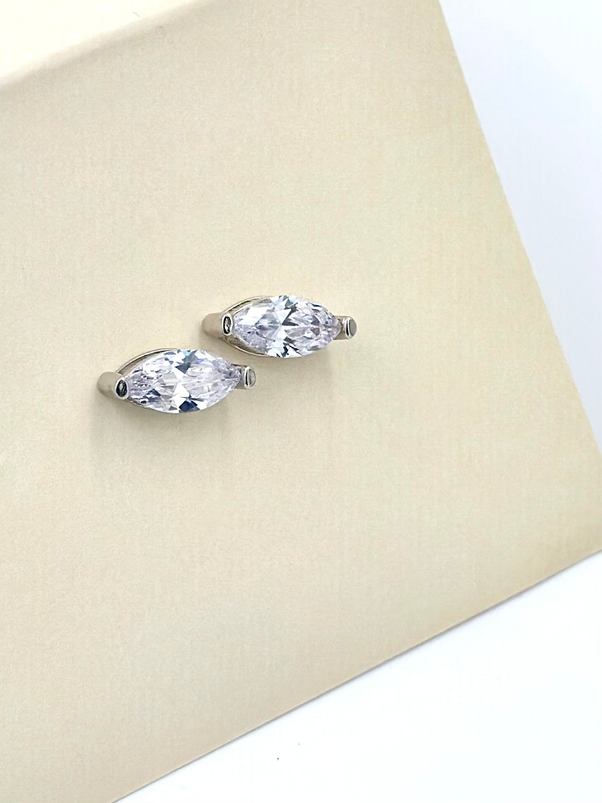 Marquise zircon, sterling silver studs