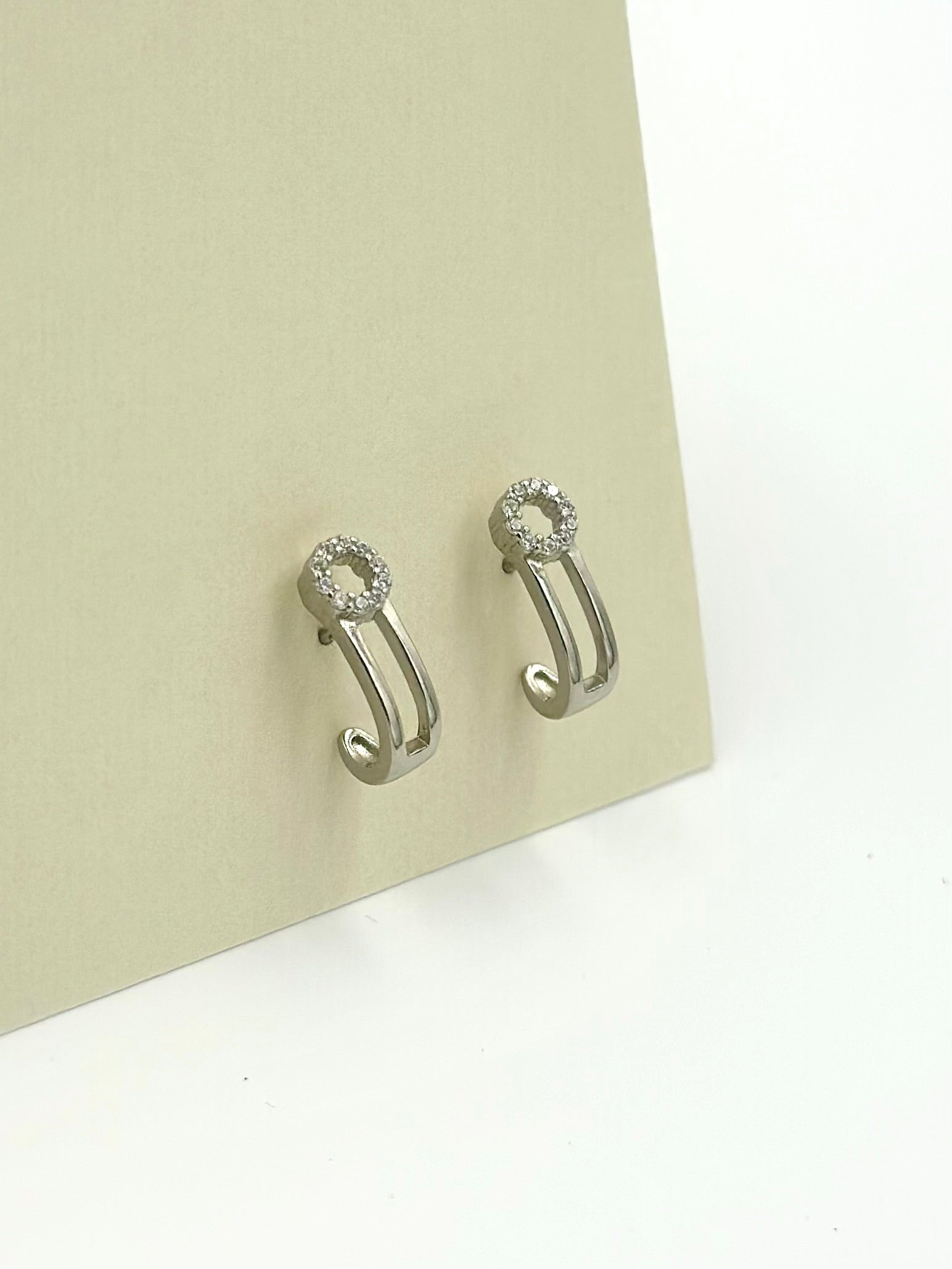 Zircon studded, flower like, sterling silver studs