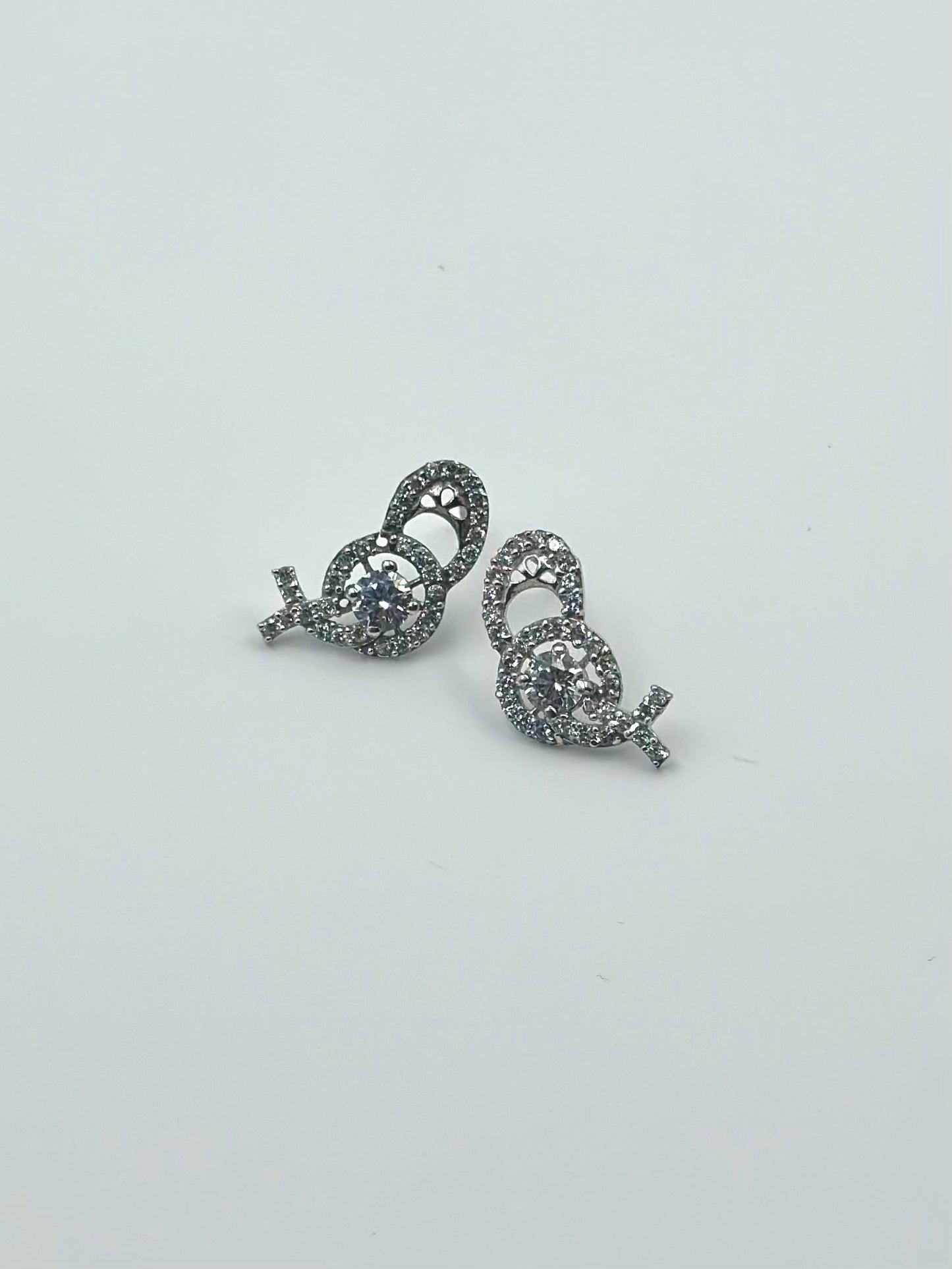 Zircon studded, sterling silver sparkly studs