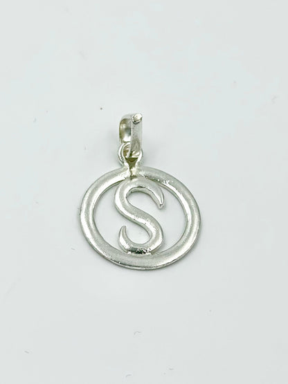 S shaped sterling silver pendant