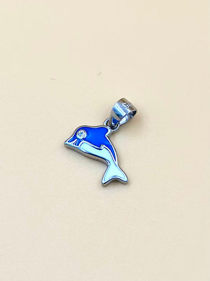 Zircon studded, enamel coated, dolphin shaped sterling silver pendant