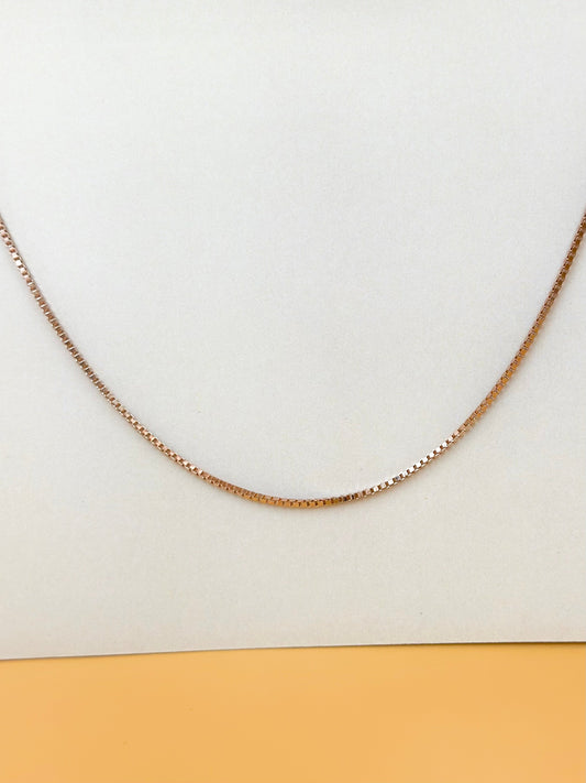 Gold polish, sterling silver box chain