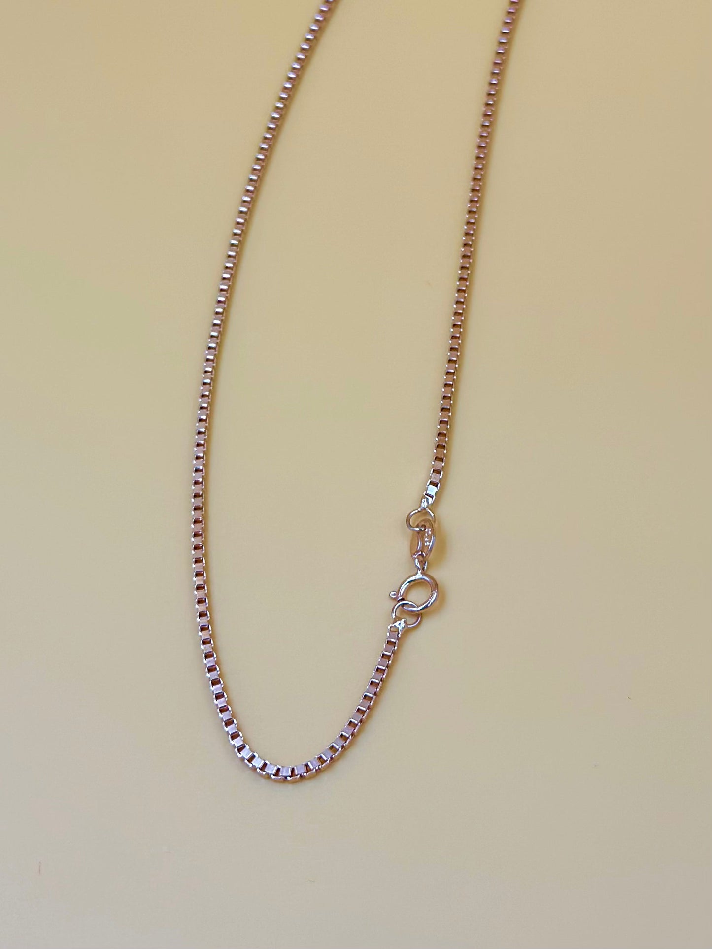 Gold polish, sterling silver box chain
