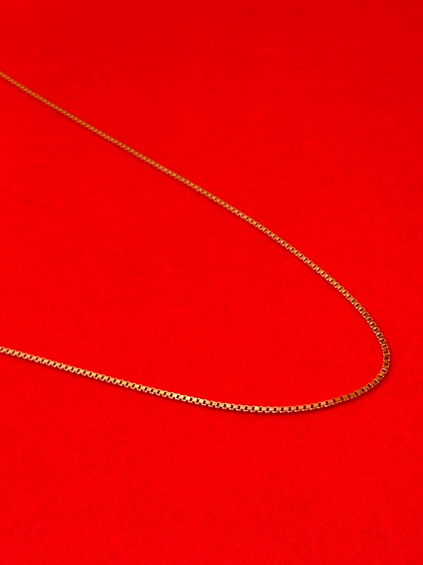 Gold polish, sterling silver box chain