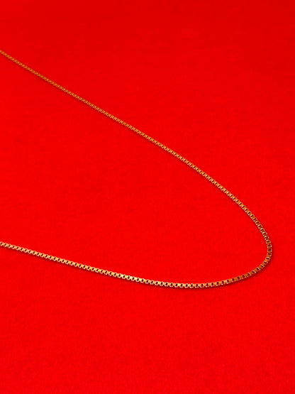 Gold polish, sterling silver box chain