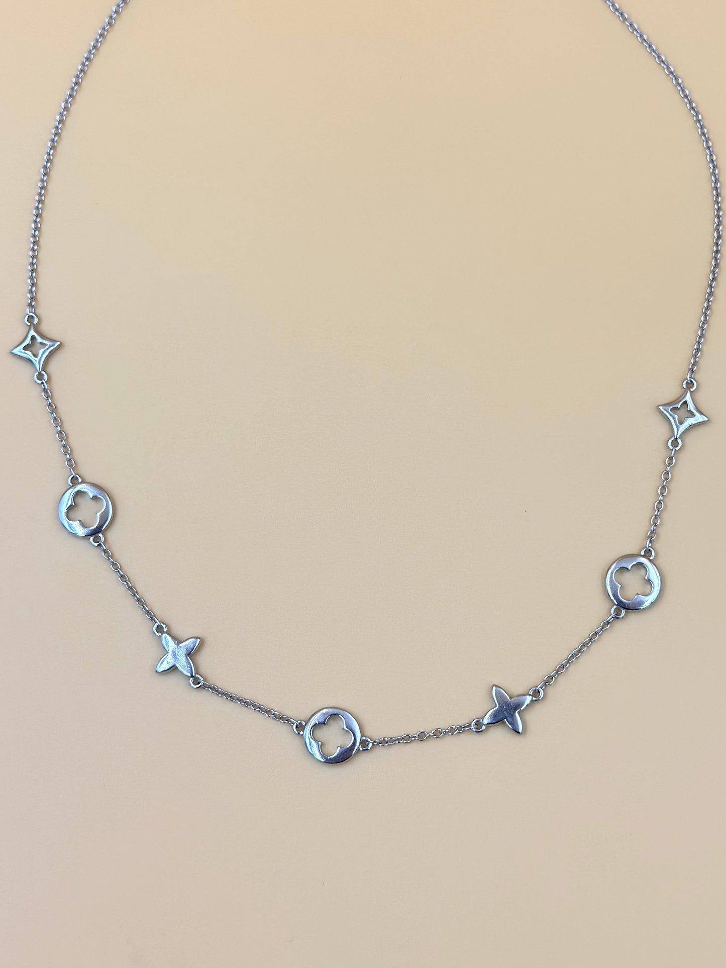 Van cleef style sterling silver pendant chain