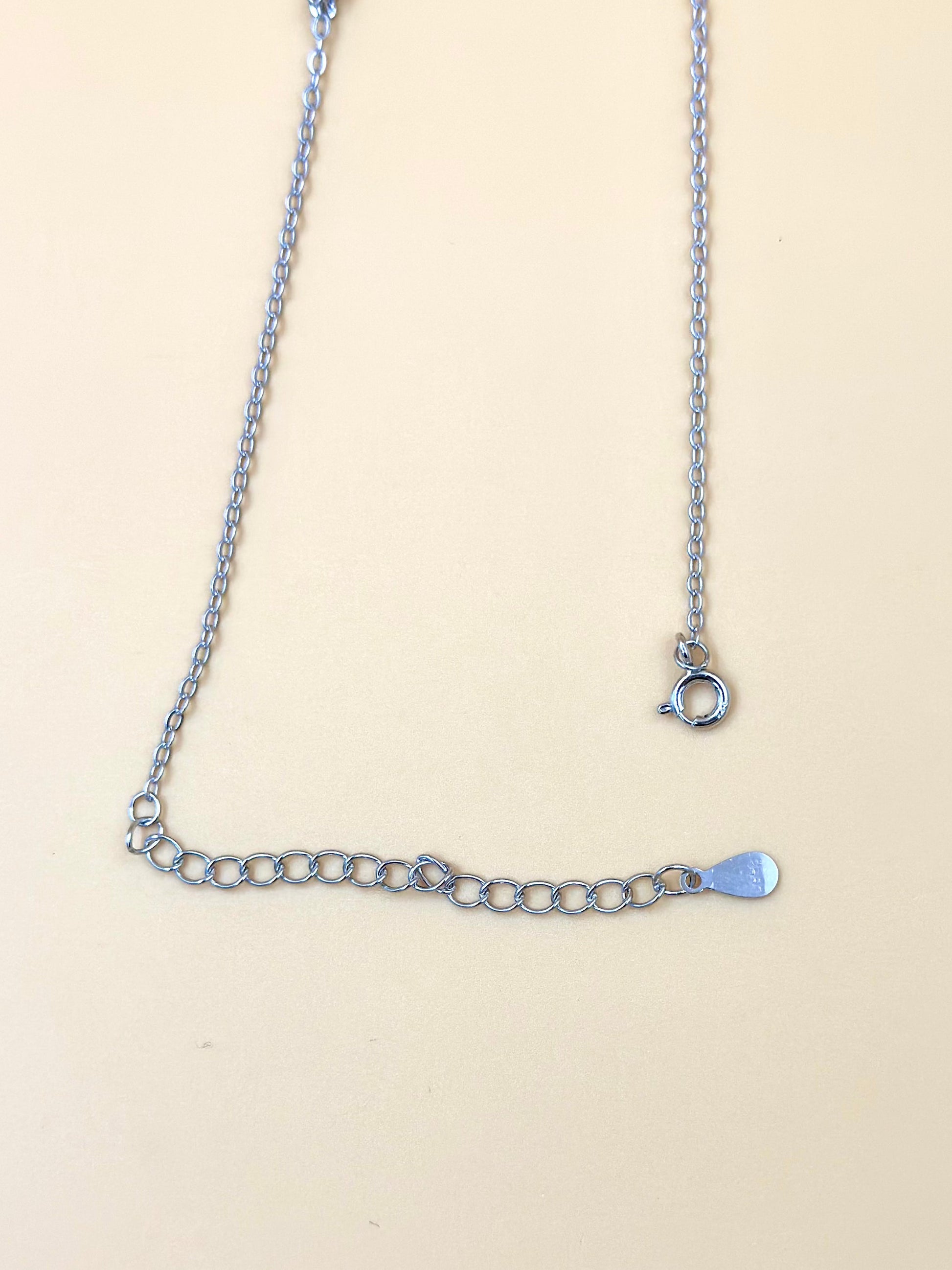 Heart shaped, sterling silver pendant chain