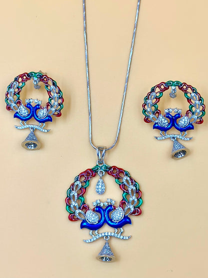 Zircon studded with fine detailing sterling silver pendant set