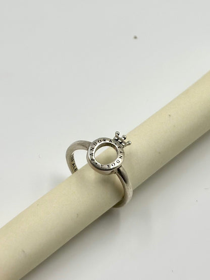 Crown-O shaped sterling silver artisanal ring