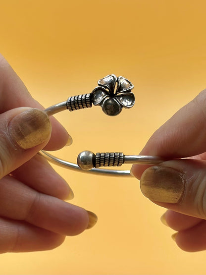 Flower shaped sterling silver cuff bracelet