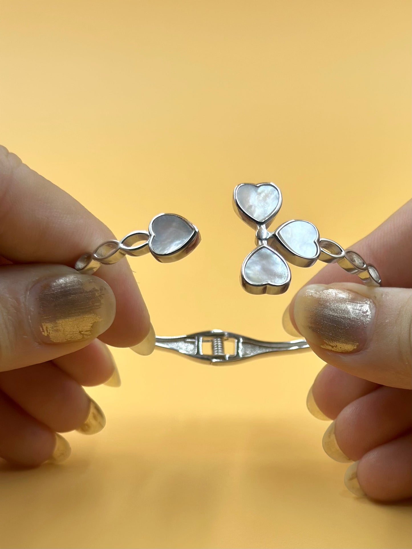 Flower shaped sterling silver cuff bracelet