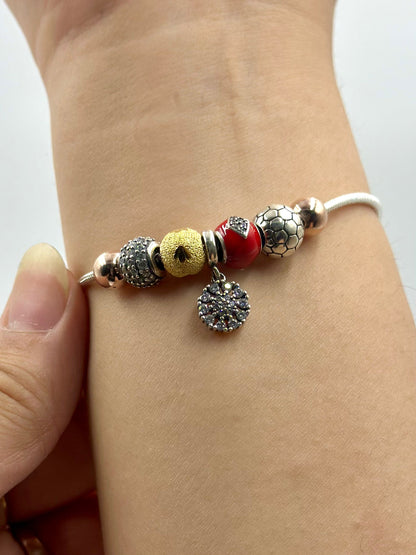 Oxidised, zircon studded, flower-circle shaped sterling silver charm bracelet