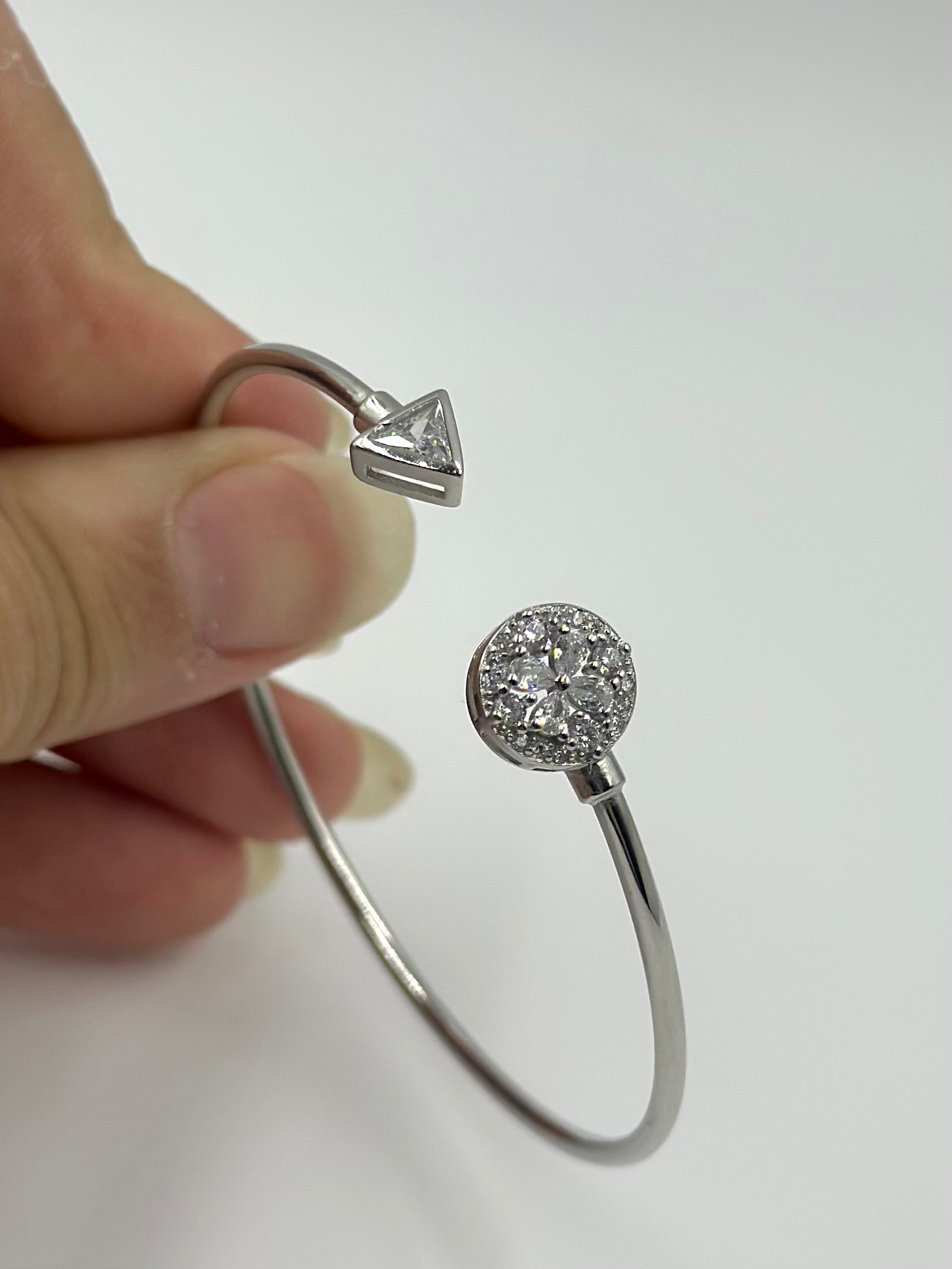 Arrow & halo design sterling silver cuff bracelet