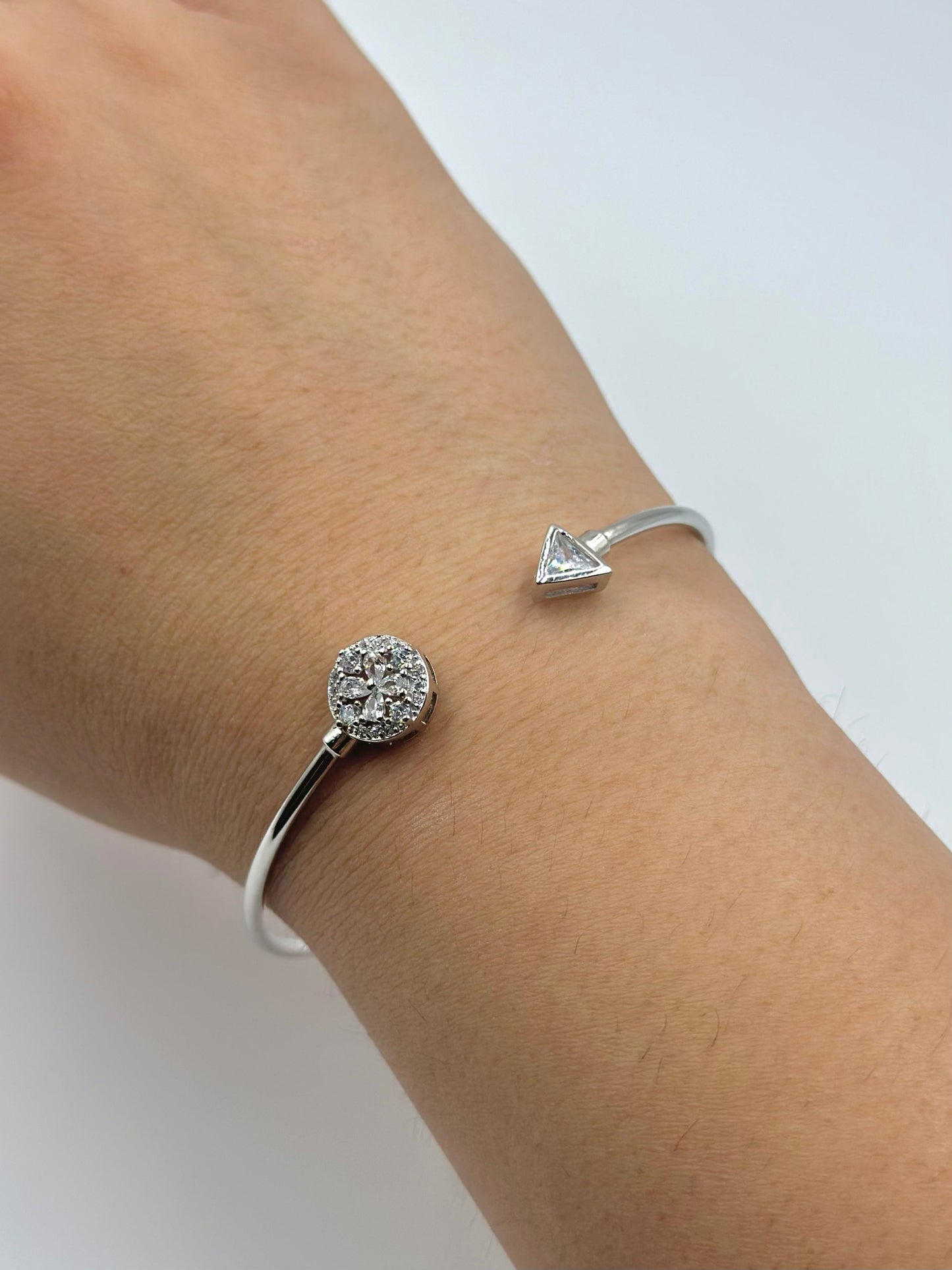 Arrow & halo design sterling silver cuff bracelet