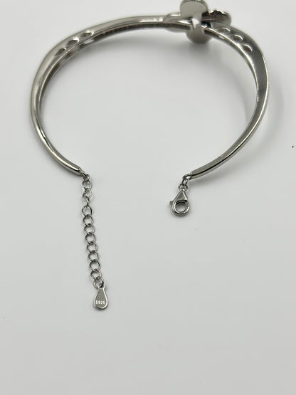 Zircon studded, leaf shaped sterling silver cuff bracelet