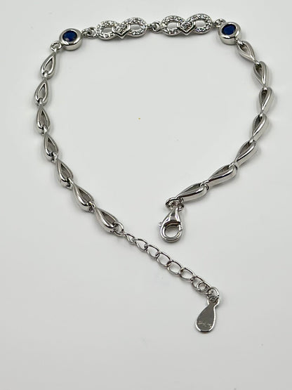 Zircon studded sterling silver link bracelet