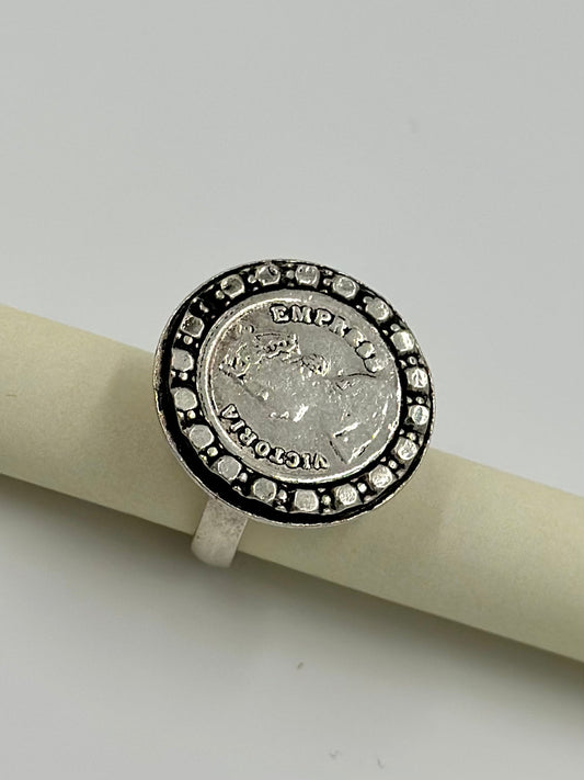 Oxidised, round shaped sterling silver cocktail ring