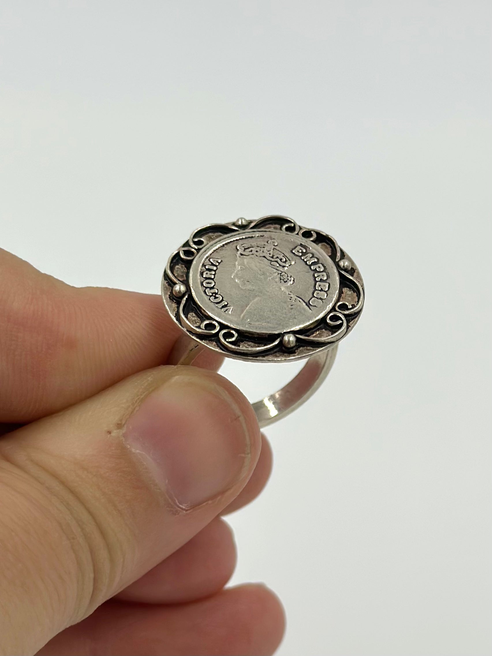 Oxidised, round shaped sterling silver cocktail ring