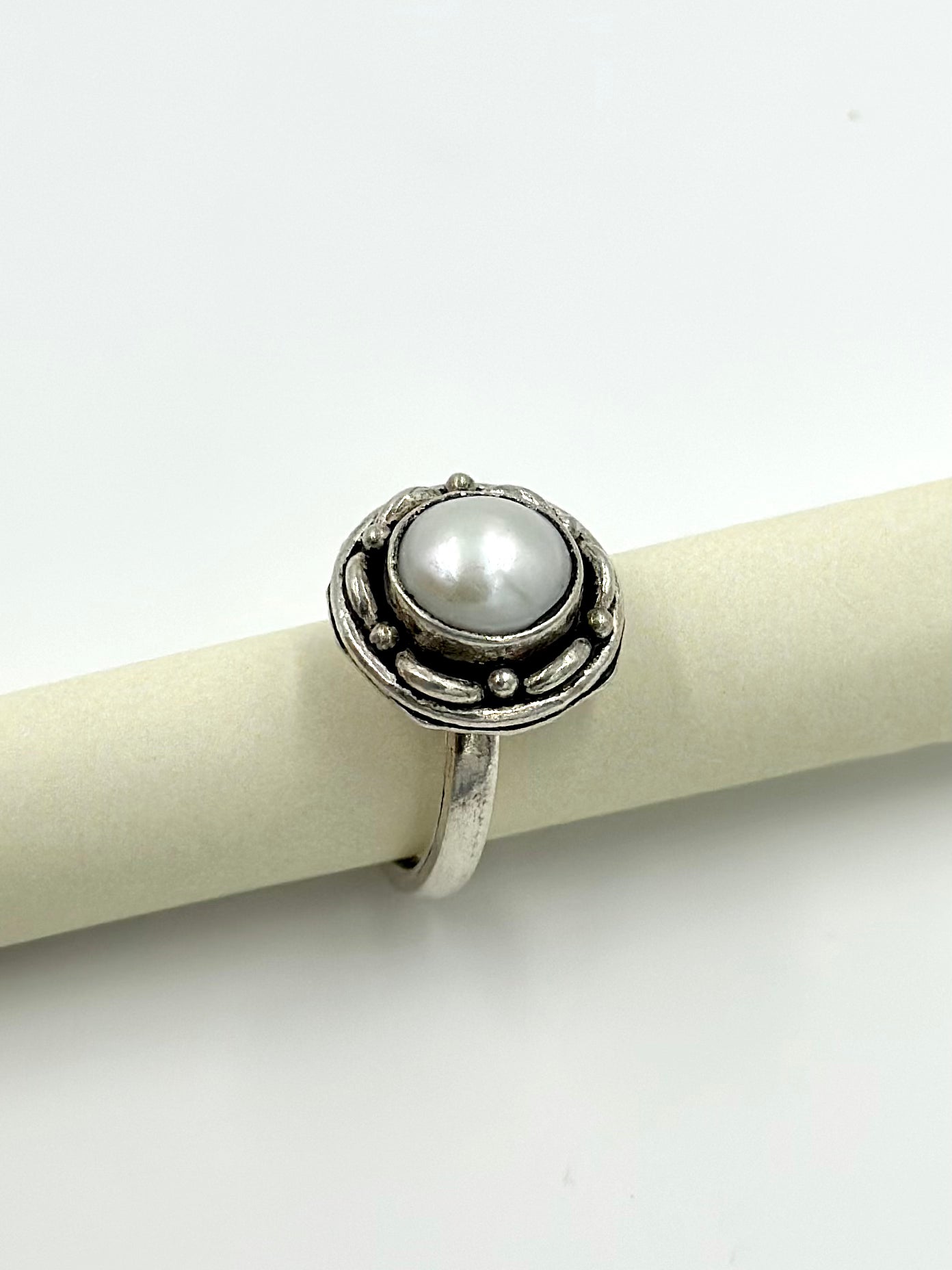 Oxidised, pearl studded sterling silver cocktail ring