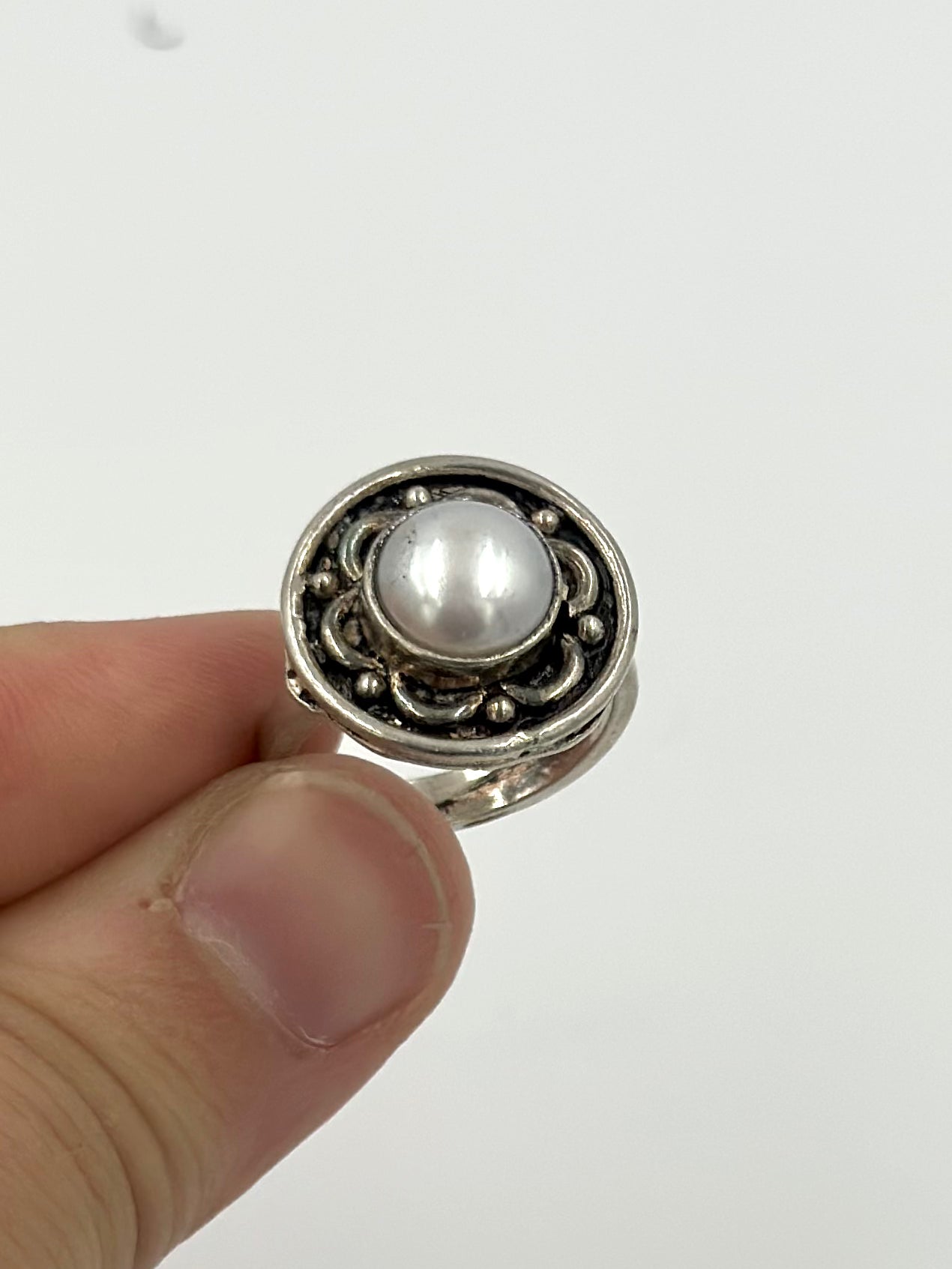 Oxidised, pearl studded sterling silver cocktail ring