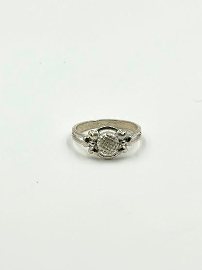 Sterling silver artisanal ring