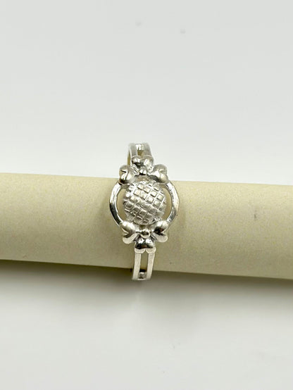 Sterling silver artisanal ring