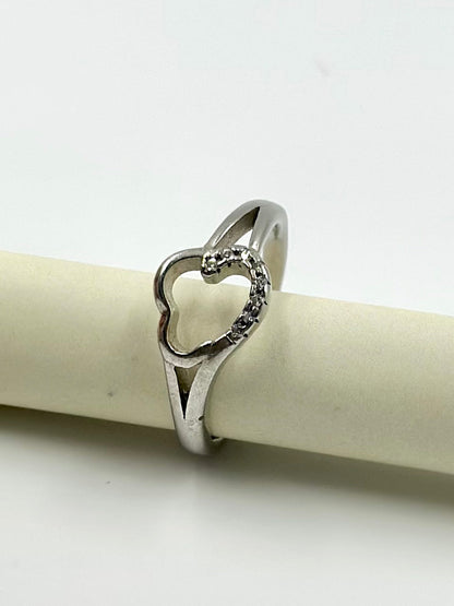 Zircon studded sterling silver artisanal ring