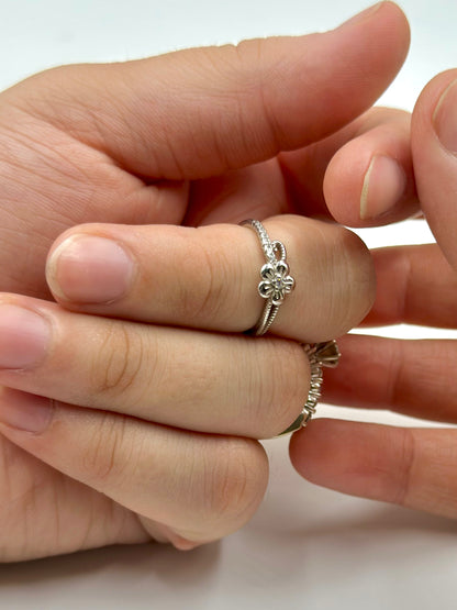 Zircon studded, flower shaped sterling silver artisanal ring