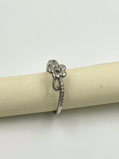 Zircon studded, flower shaped sterling silver artisanal ring
