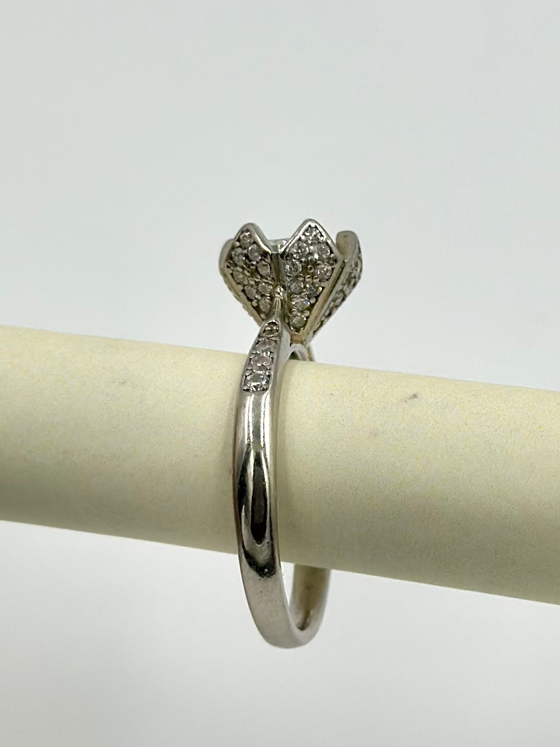 Zircon and stone studded, flower shaped sterling silver cocktail ring