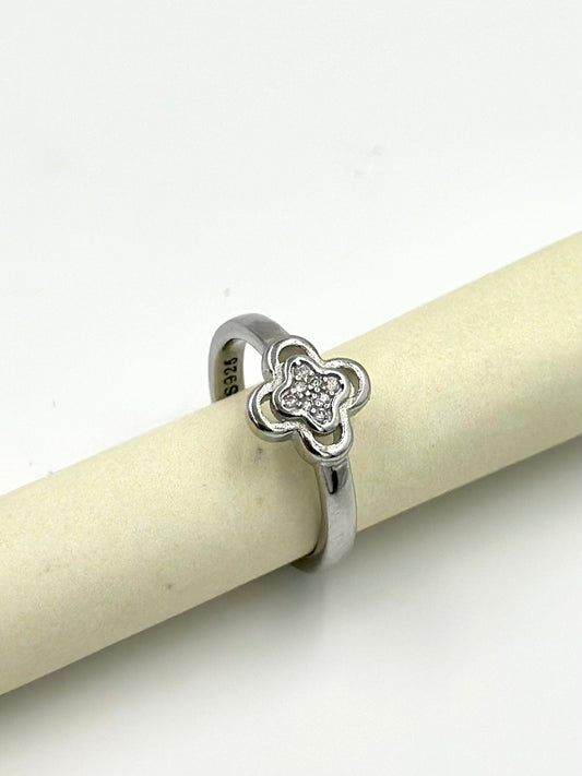 Zircon studded, flower shaped sterling silver artisanal ring