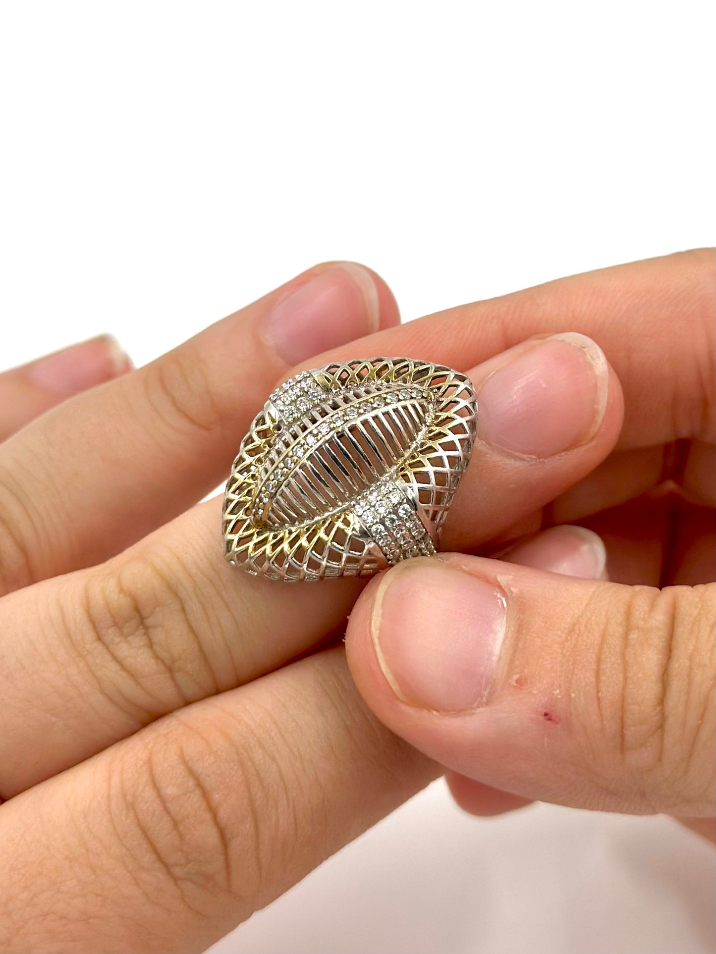 Zircon studded sterling silver cocktail ring