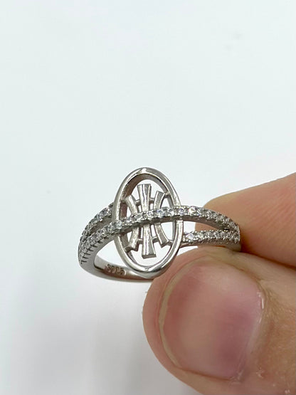 Zircon studded sterling silver artisanal ring