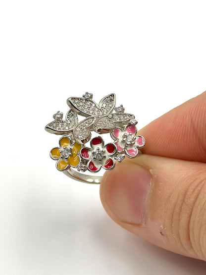 Zircon studded, enamel coated, flowers shaped sterling silver cocktail ring