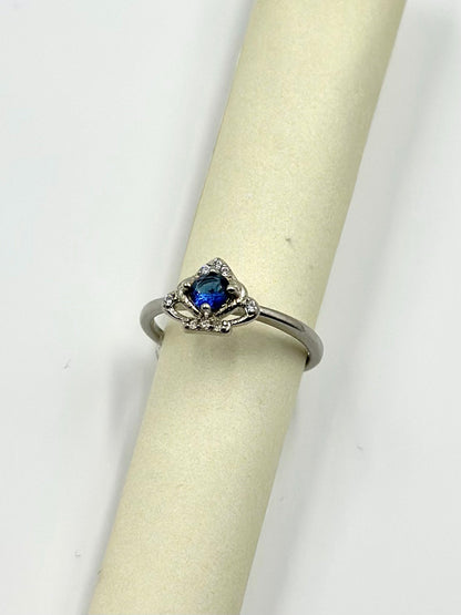 Zircon and stone studded sterling silver artisanal ring