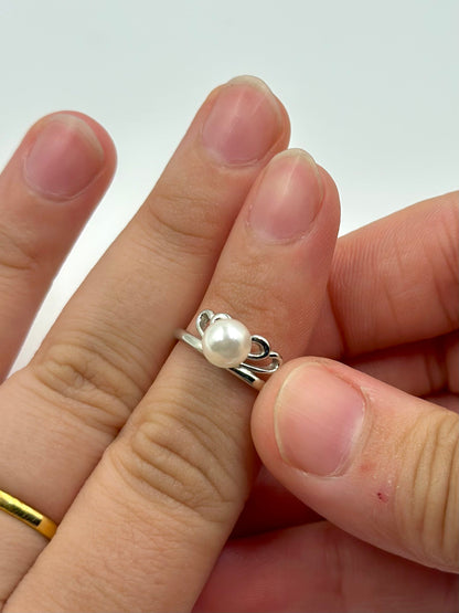 Pearl studded sterling silver gemstone ring