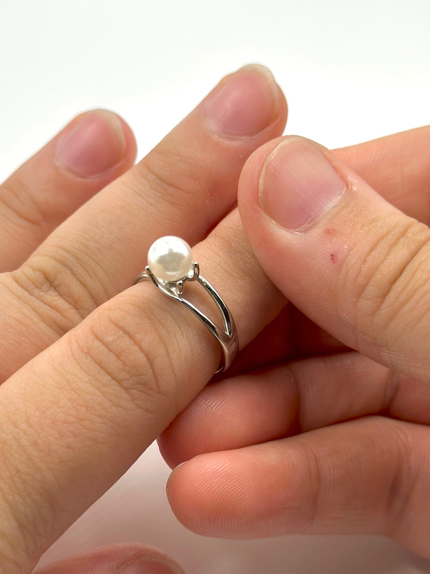 Pearl studded sterling silver gemstone ring