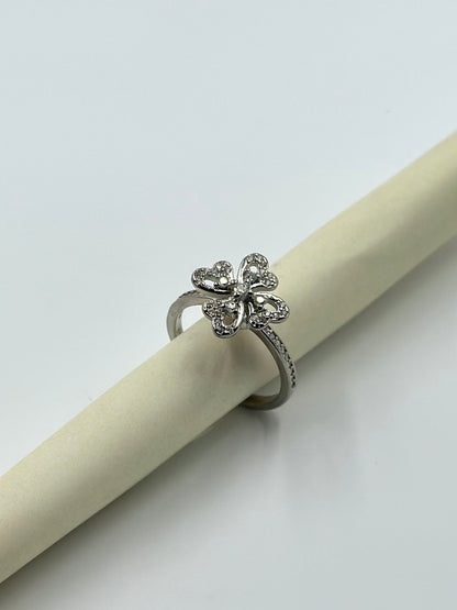 Zircon studded, four leaf shaped with fidget spinner sterling silver artisanal ring