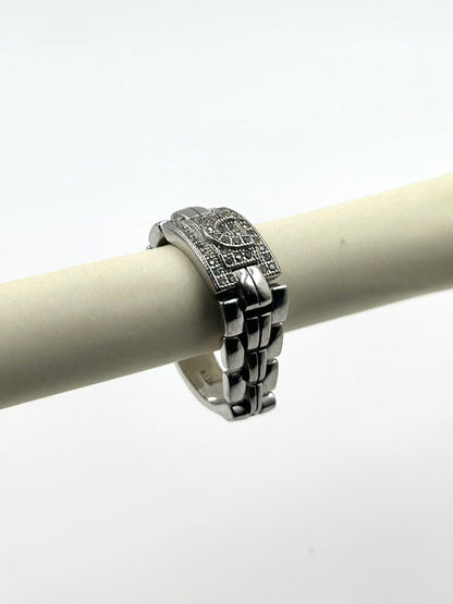 Zircon studded sterling silver cocktail ring