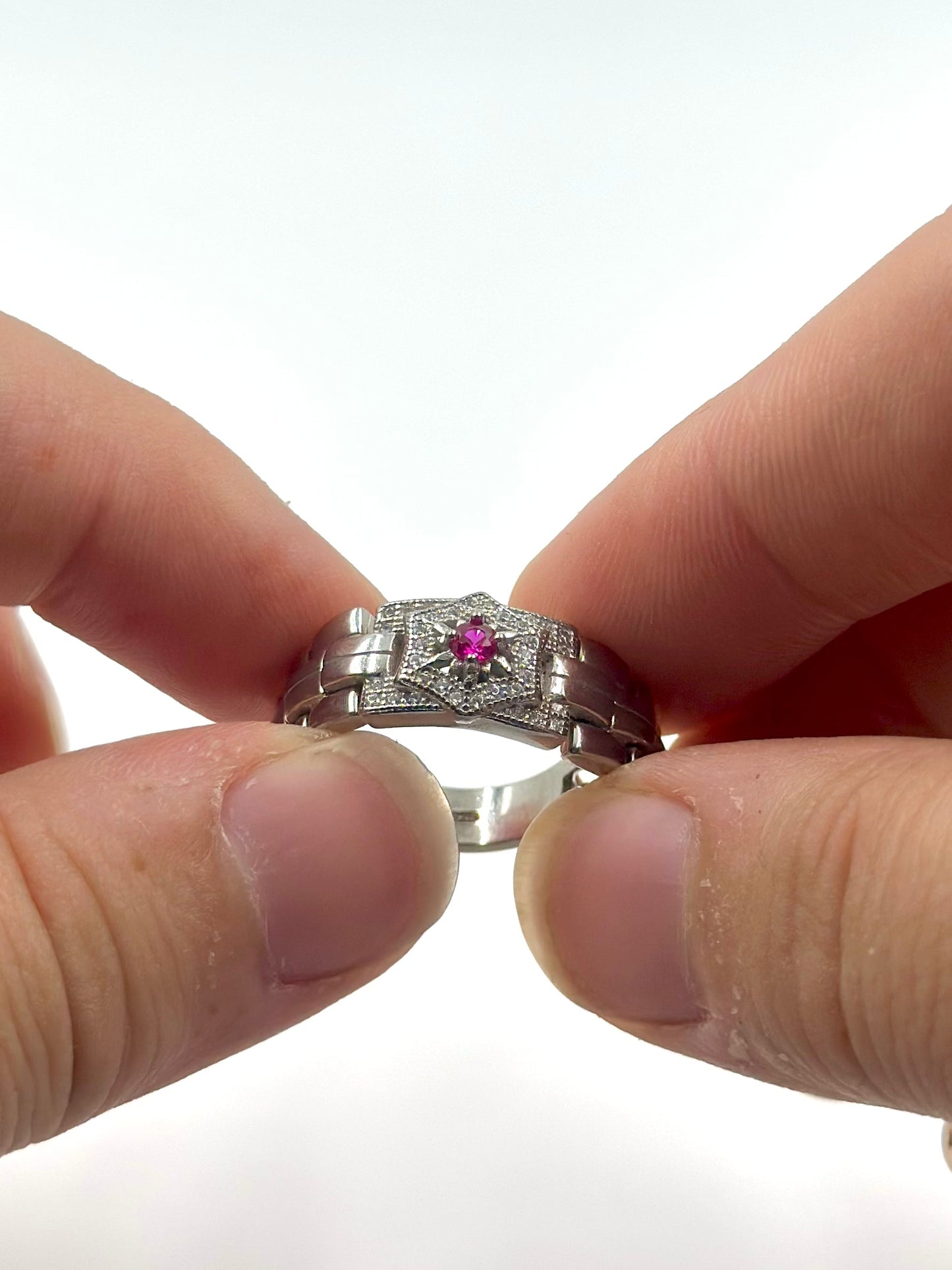 Zircon studded sterling silver cocktail ring