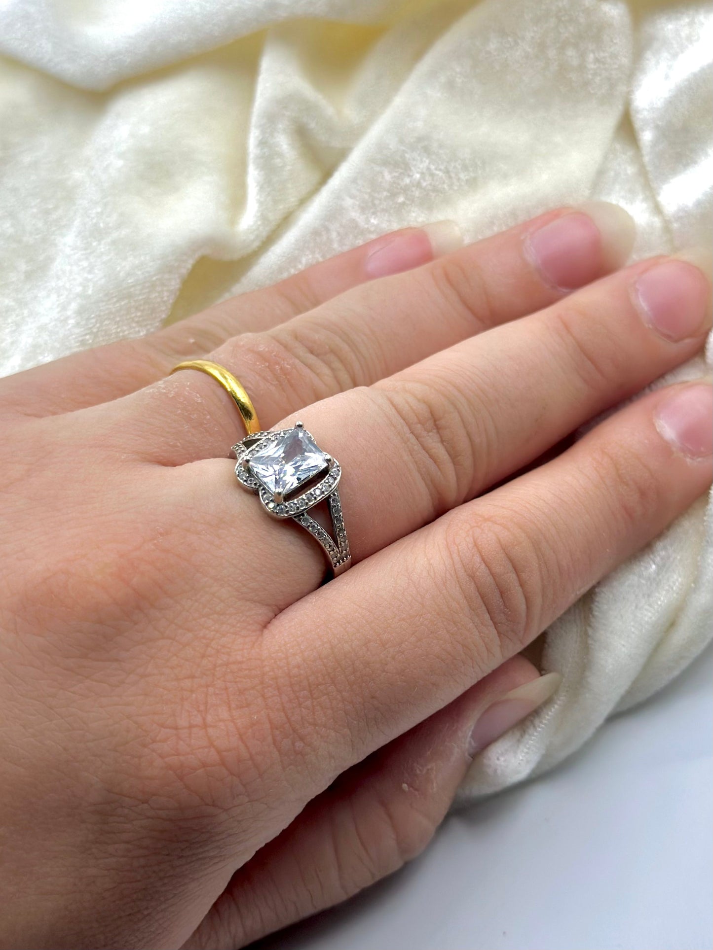 Stone and zircon studded sterling silver cocktail ring